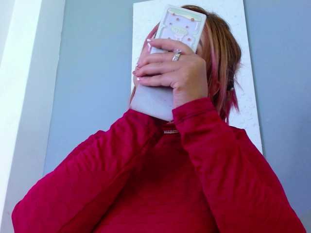 carlabeer's BongaCams show and profile