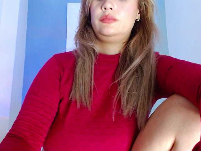 carlabeer's BongaCams show and profile