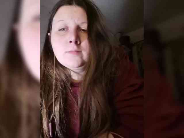 Martovskaya Live Webcam on BongaCams