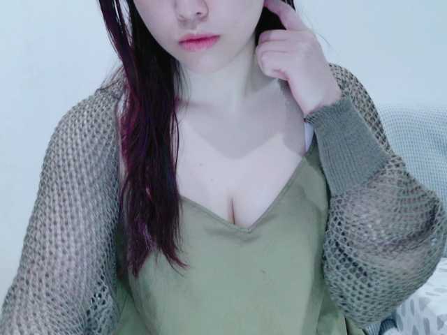 kiki-001's BongaCams show and profile