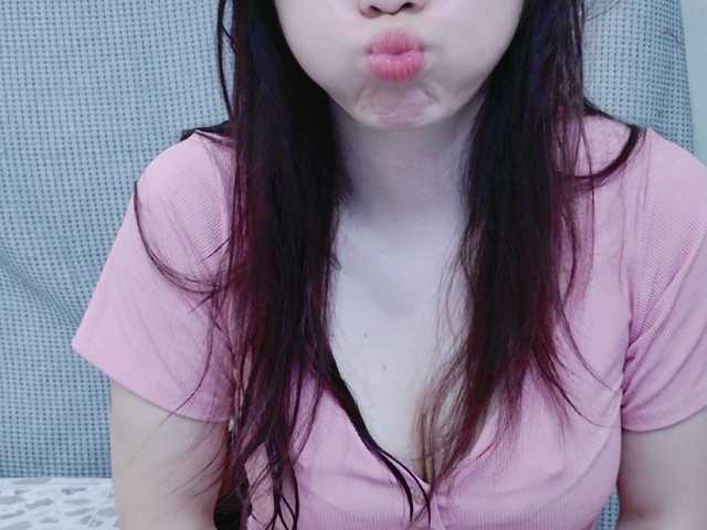 kiki-001's BongaCams show and profile