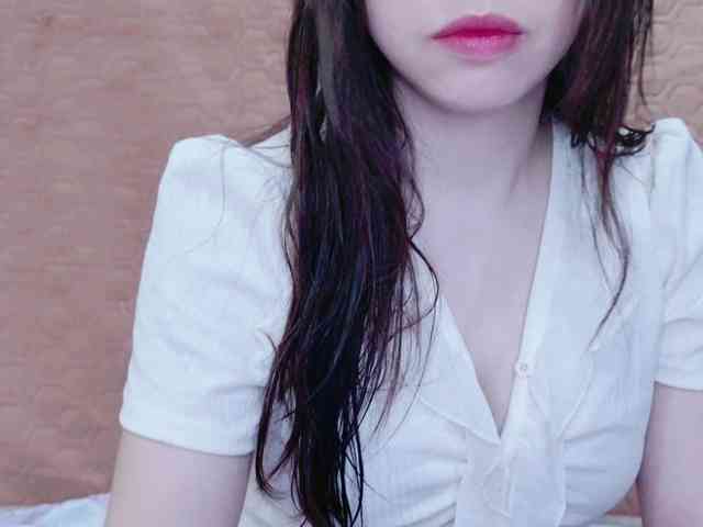 kiki-001 webcam