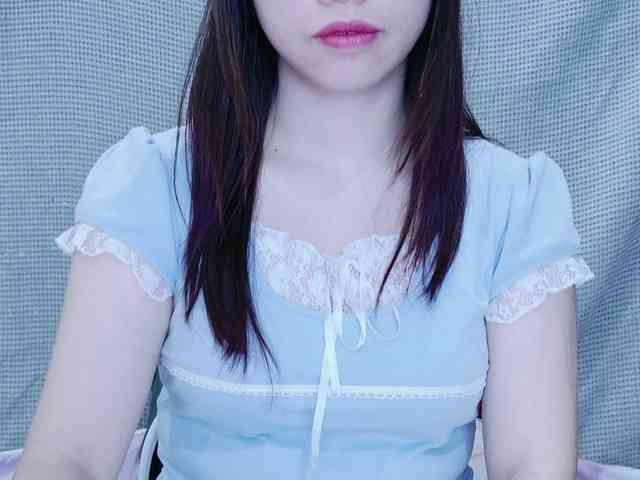 kiki-001 webcam