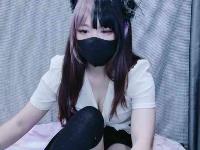 kiki-001 webcam