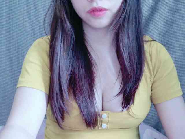 kiki-001 webcam