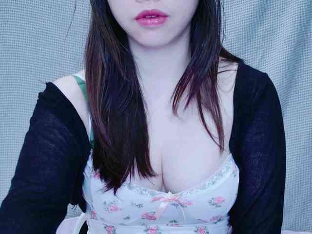 kiki-001 webcam
