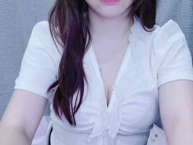 kiki-001 webcam