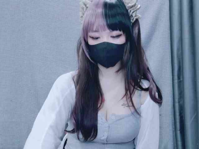 kiki-001 webcam