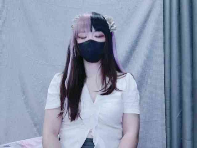 kiki-001 webcam