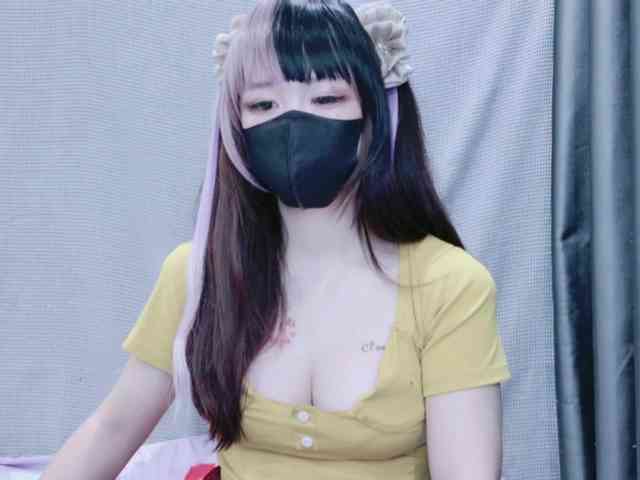 kiki-001 webcam