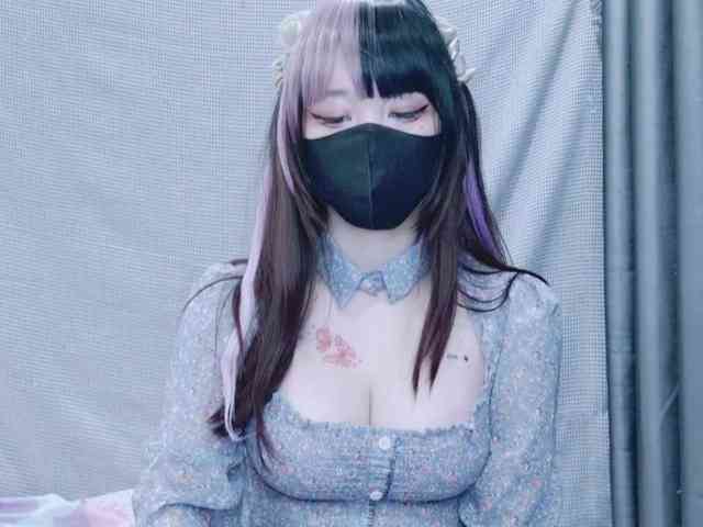 kiki-001 webcam