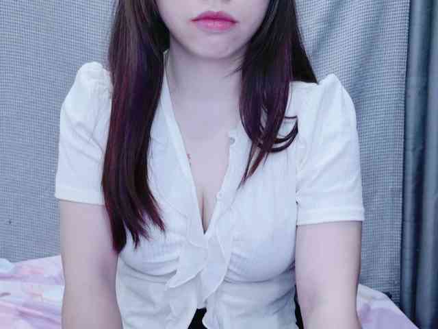 kiki-001 webcam