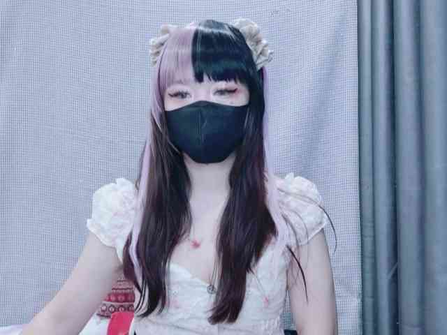 kiki-001 webcam