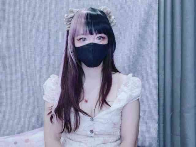 kiki-001 webcam