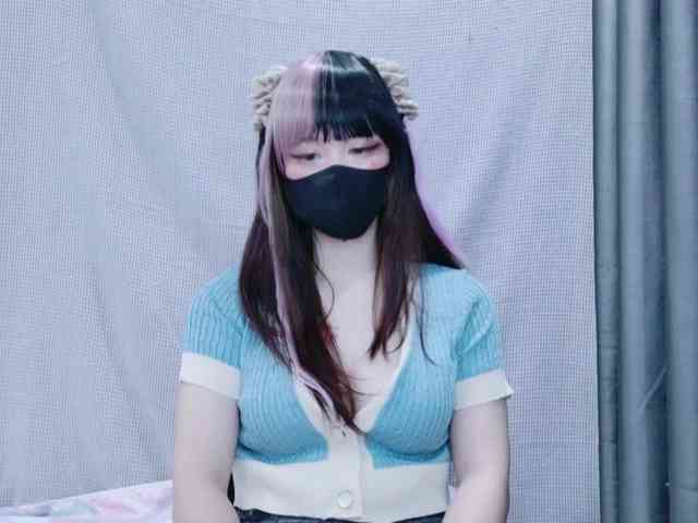 kiki-001 webcam