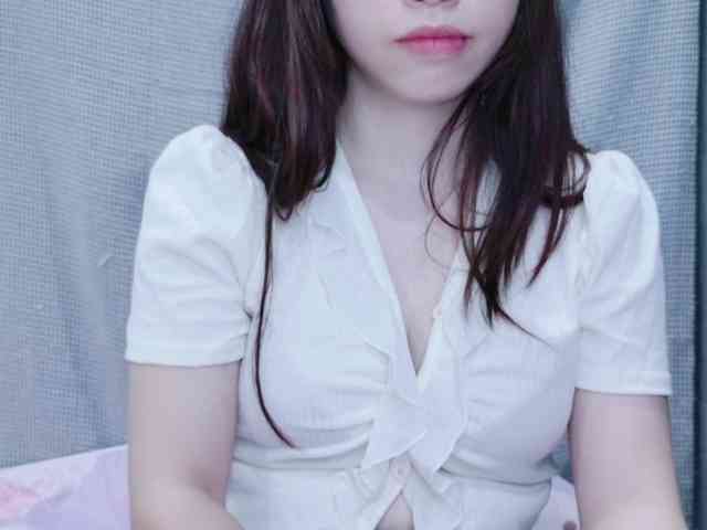 kiki-001 webcam