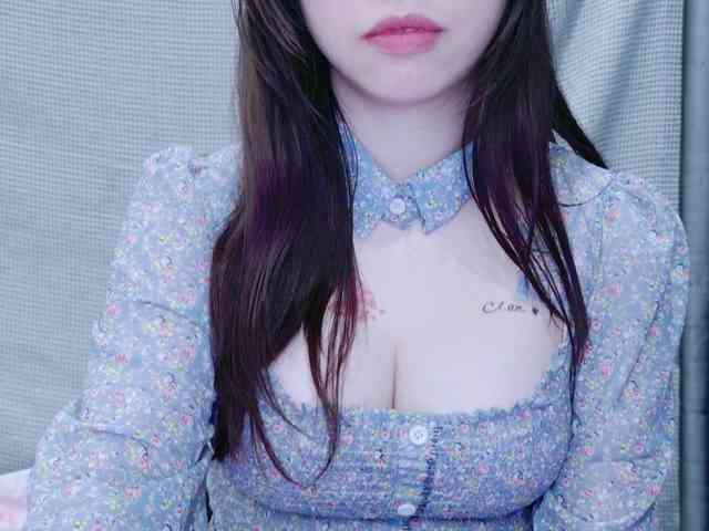 kiki-001 webcam