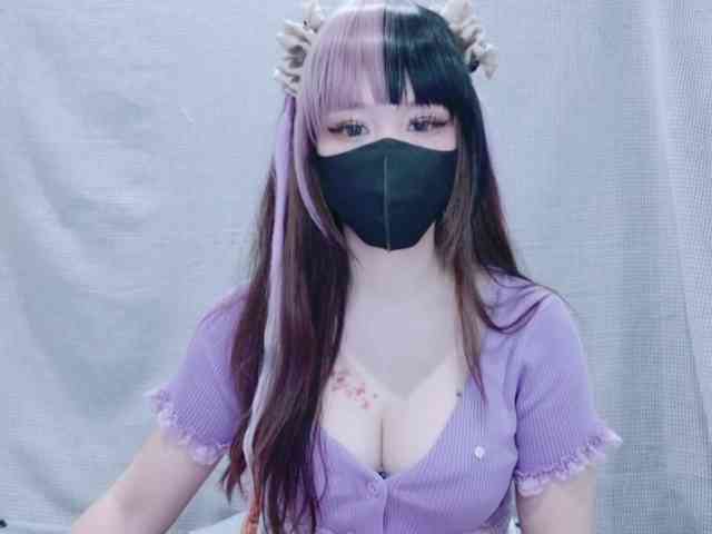 kiki-001 webcam