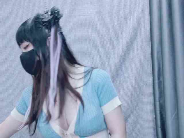 kiki-001 webcam