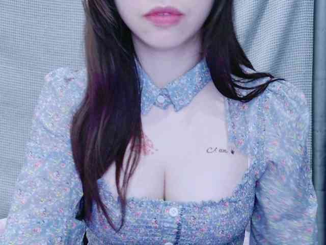 kiki-001 webcam
