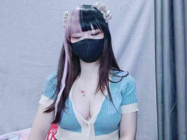 kiki-001 webcam