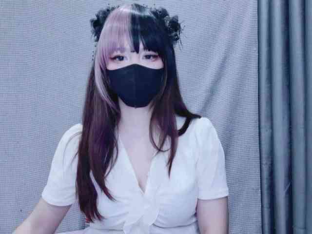 kiki-001 webcam