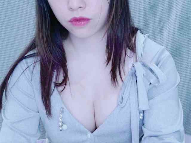 kiki-001 webcam