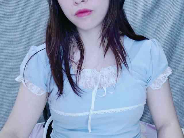 kiki-001 webcam