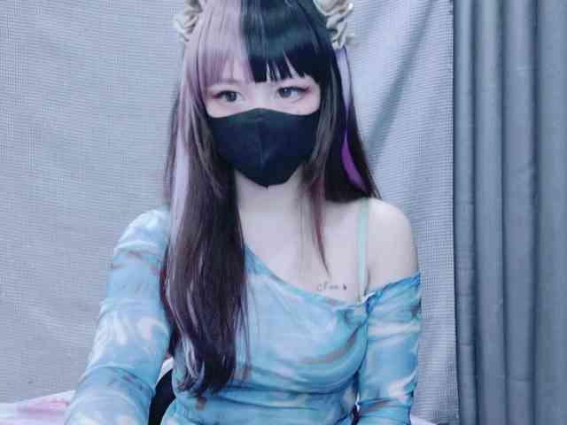 xxx chat room Kiki-001