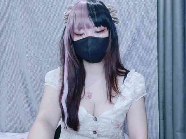 kiki-001 webcam
