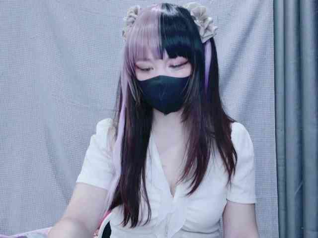 kiki-001 webcam