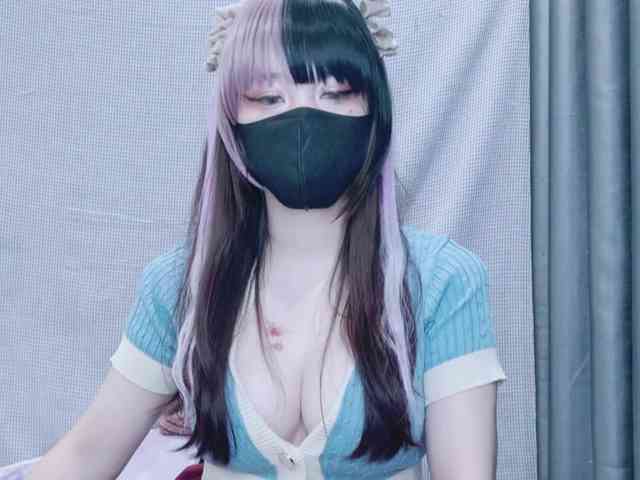 kiki-001 webcam