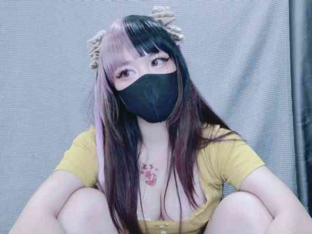 kiki-001 webcam