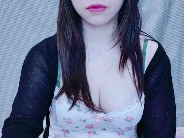 kiki-001 webcam