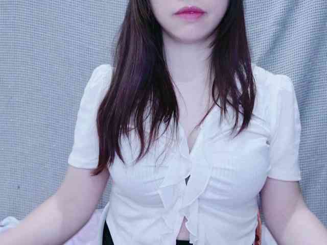 kiki-001 webcam