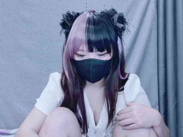 kiki-001 webcam