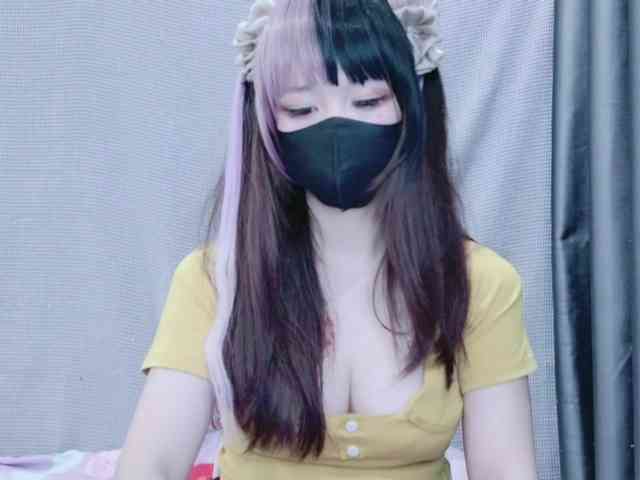 kiki-001 webcam