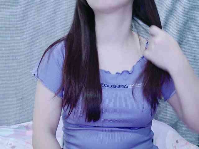 kiki-001 webcam