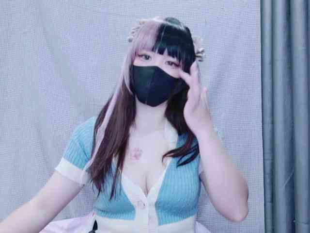 kiki-001 webcam