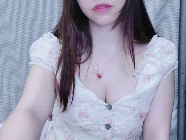 kiki-001 webcam