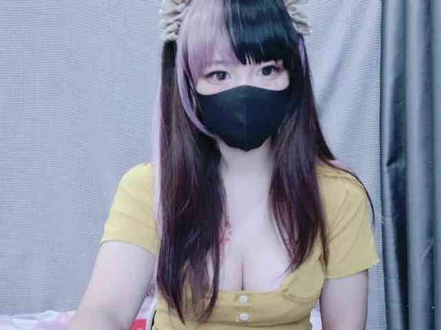 kiki-001 webcam