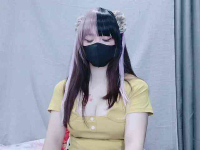 kiki-001 webcam