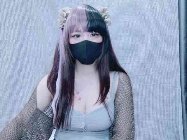 kiki-001 webcam