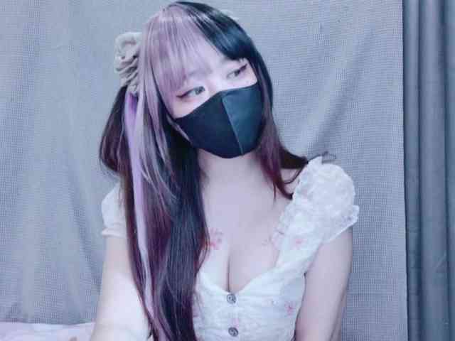 kiki-001 webcam