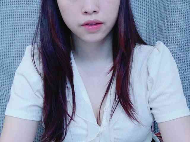 free naked webcam Kiki-001