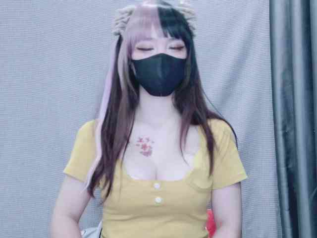 kiki-001 webcam