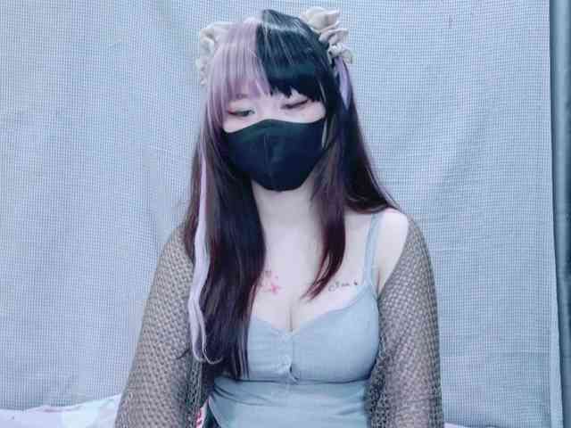kiki-001 webcam