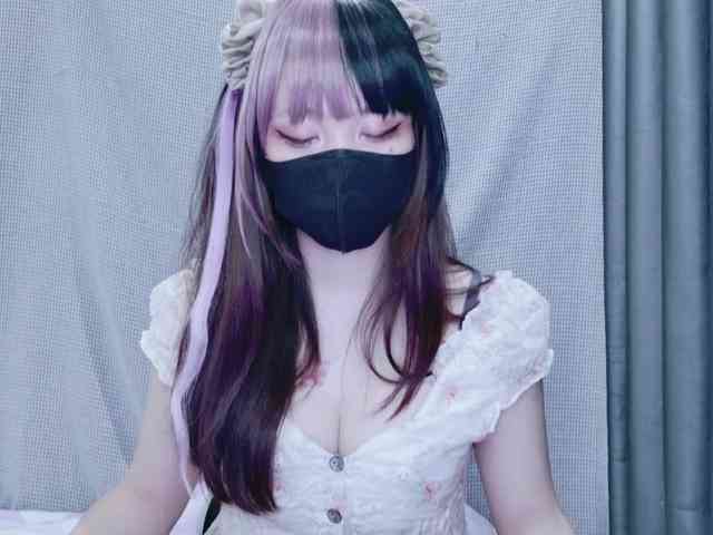 kiki-001 webcam