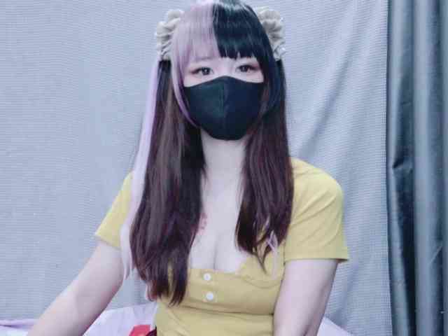 kiki-001 webcam