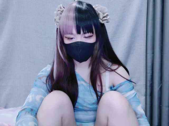 kiki-001 webcam